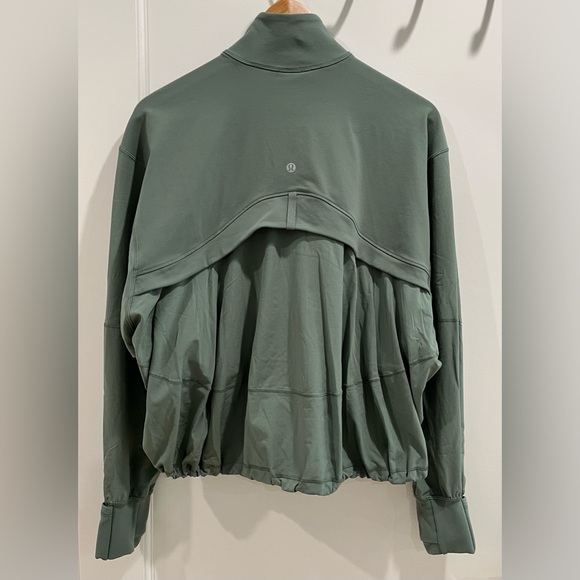 NWOT never worn lululemon define relaxed fit jacket grey eucalyptus sz 0 - Picture 3 of 16